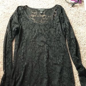 White House black market L large lace black top